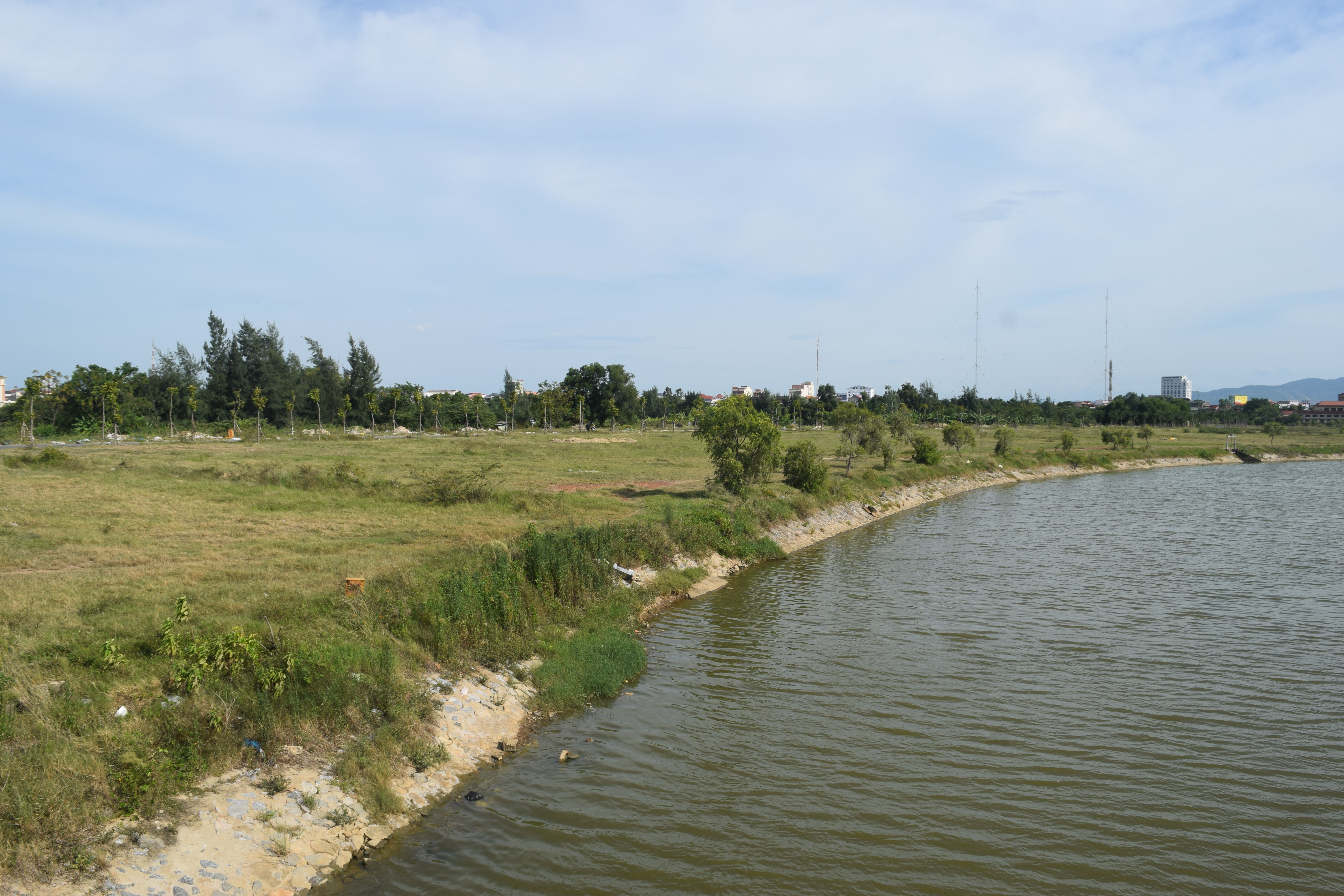 Site before construction of WRA_Cau Rao river park