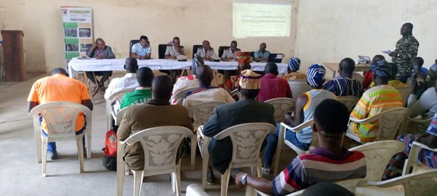 Participants_Atelier Bilan à mi-parcours de la mise en œuvre des conventions OIPR DZNE – villages riverains pour l’accès au PNC